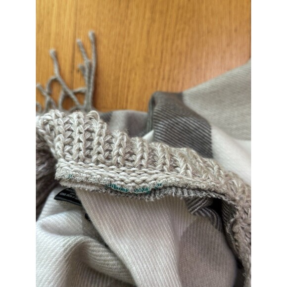 Fraas Gray White Beige Plaid Knit Cowl Neck Blanket Fringed Poncho OS - Picture 13 of 13